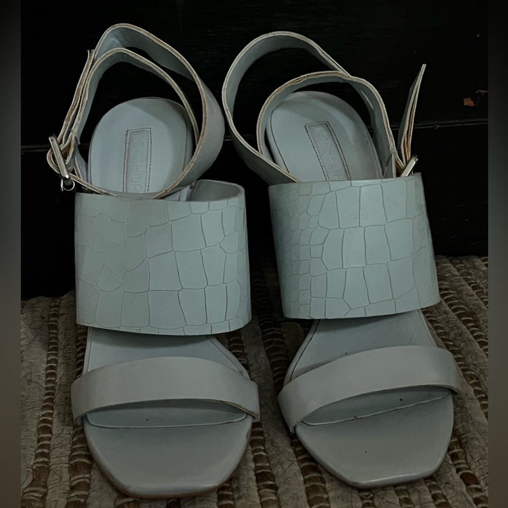 Topshop baby blue block heels SIZE 7.5